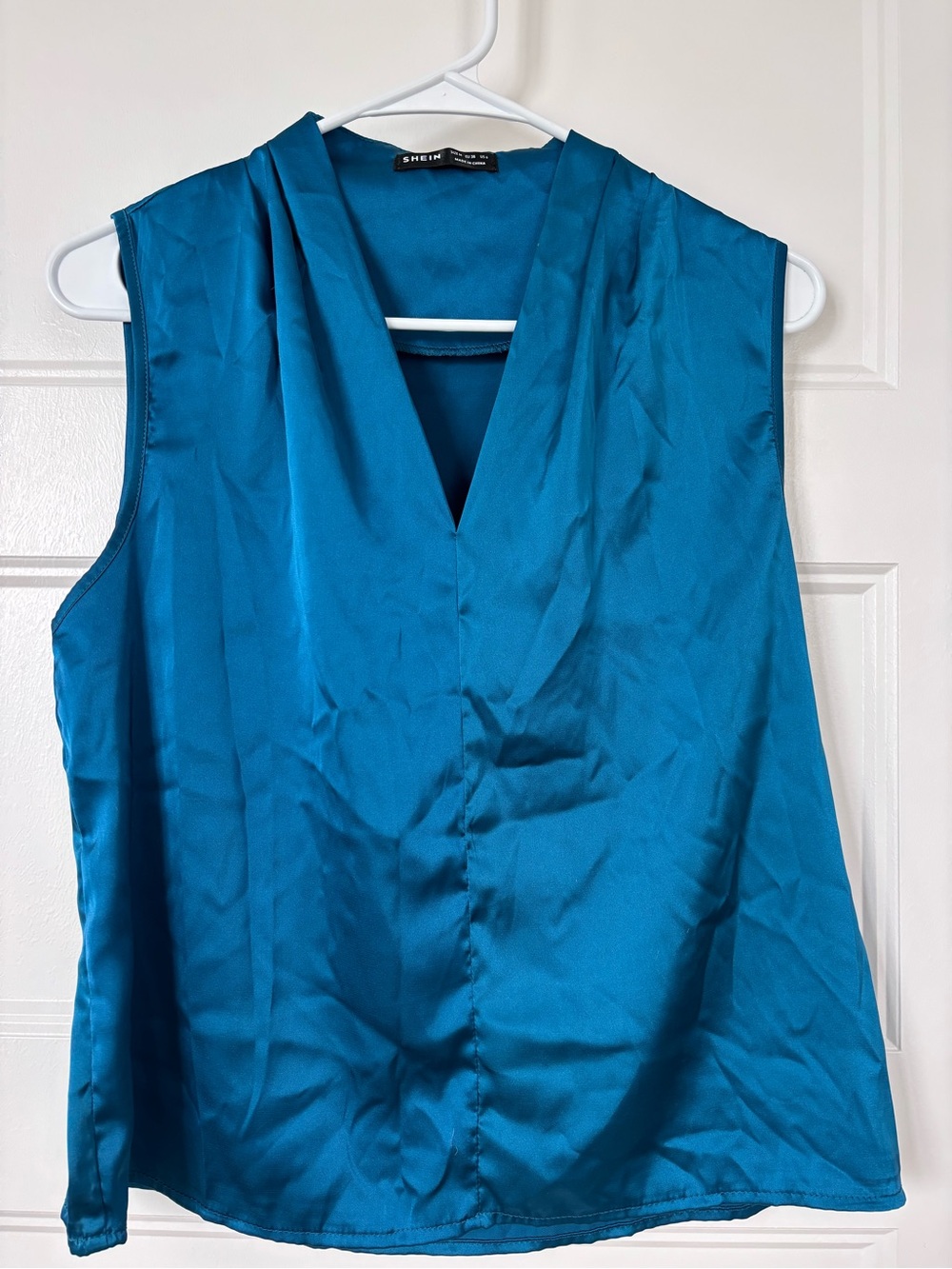 SHEIN Teal Satin V-Neck Sleeveless Camisole